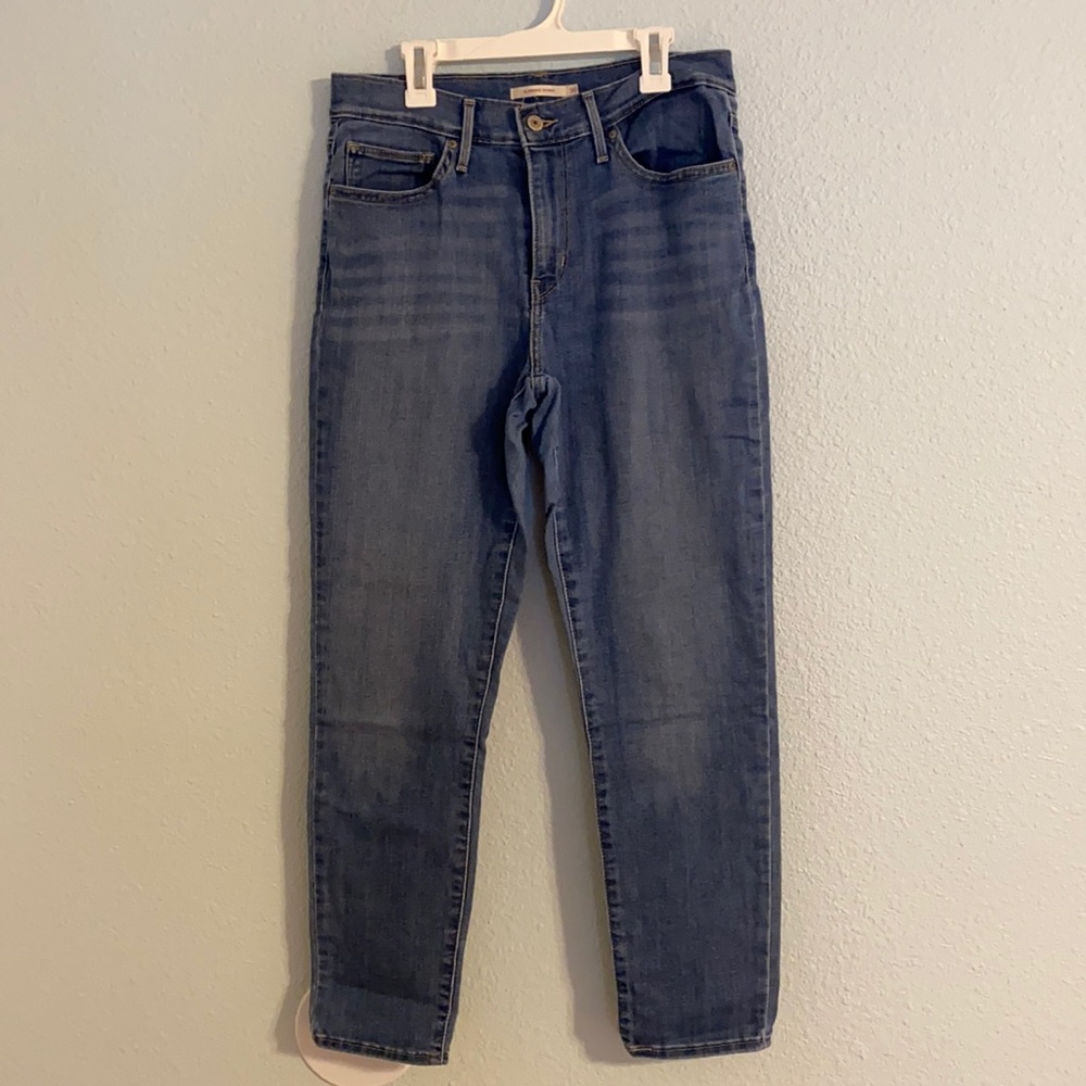 Levi Slimming Skinny Jeans